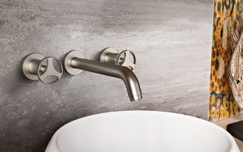 Harley wall-mounted washbasin set in BNi